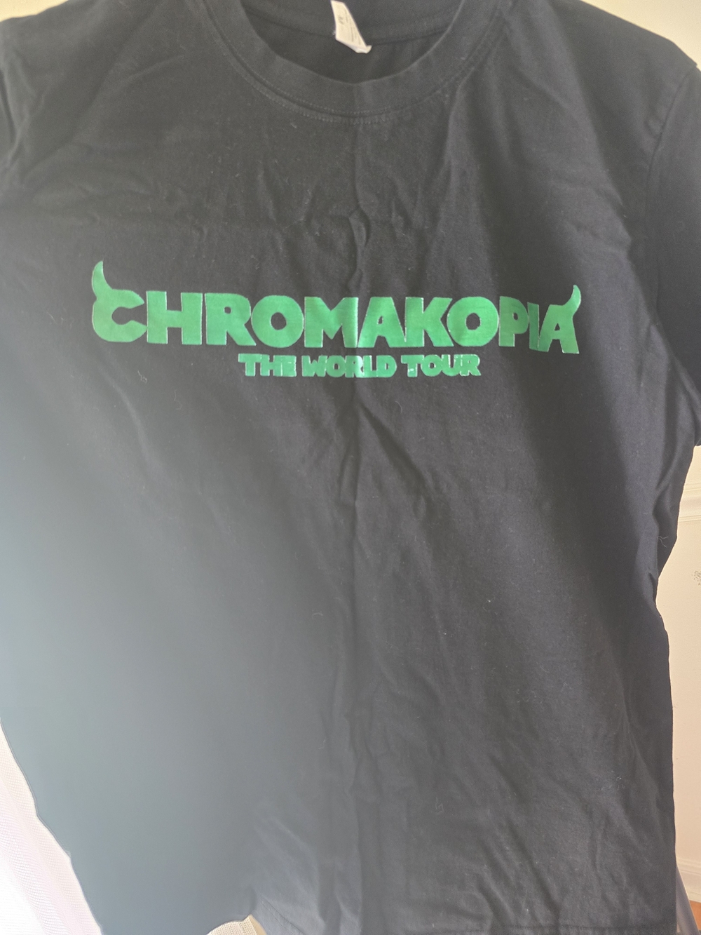 The World Tour Green Logo Tee - Women's Short Sleeve